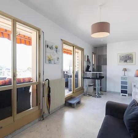 Vue Panoramique Sur La Baie De Cannes * Ле-Канне